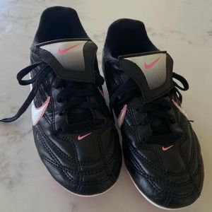 Kids Nike cleats size 13